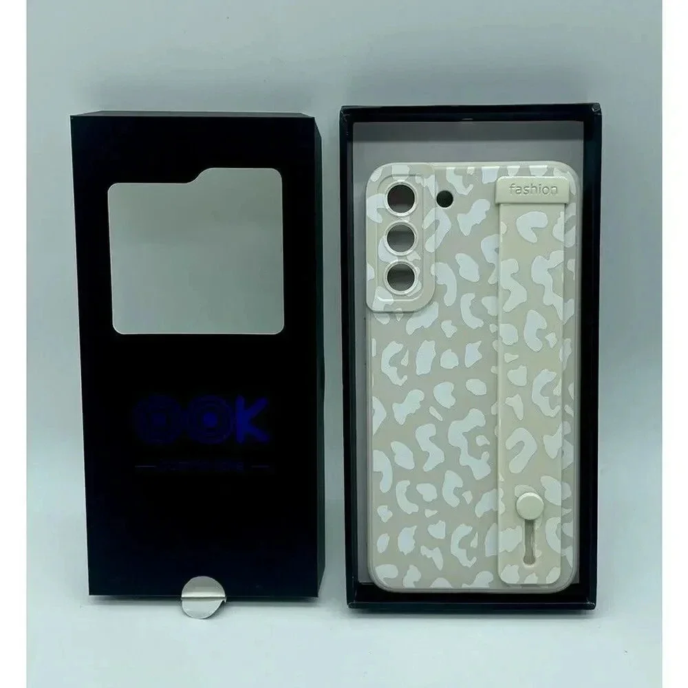 OOK White Leopard Shockproof Wrist Strap Case For Samsung Galaxy S22 Plus 6.6 In